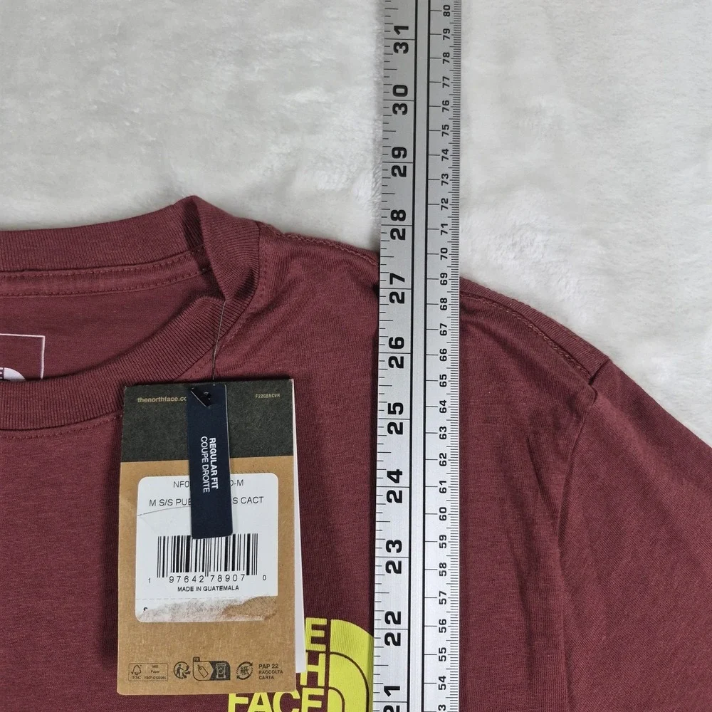 The North Face Public Lands Cactus T-Shirt Men's Medium Red Short Sleeve Tee NWT